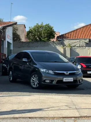 HONDA CIVIC 2.0 LXR 16V FLEX 4P AUTOMÁTICO