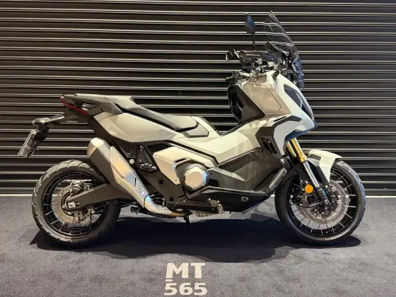 HONDA X-ADV 