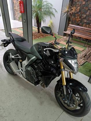 HONDA CB 1000R 