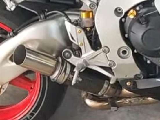 HONDA-CBR 1000RR FIREBLADE HONDA-CBR 1000RR FIREBLADE-2011