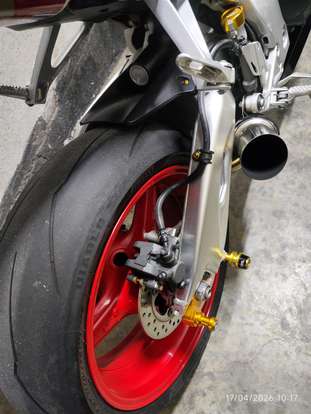 HONDA-CBR 1000RR FIREBLADE-2011