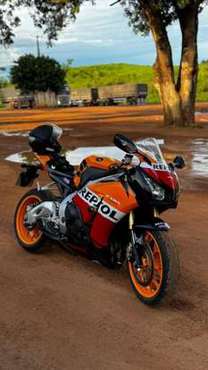 HONDA-CBR 1000RR REPSOL-2013