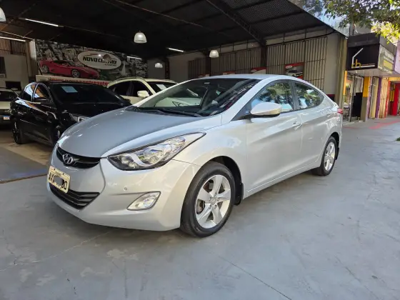 HYUNDAI ELANTRA 2.0 GLS 16V FLEX 4P AUTOMÁTICO
