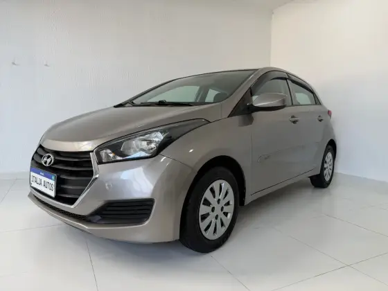 HYUNDAI HB20 1.0 COMFORT PLUS 12V FLEX 4P MANUAL