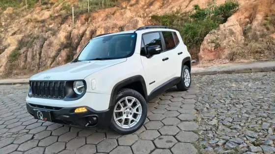 JEEP RENEGADE 1.8 16V FLEX SPORT 4P AUTOMÁTICO JEEP RENEGADE 1.8 16V FLEX SPORT 4P AUTOMÁTICO