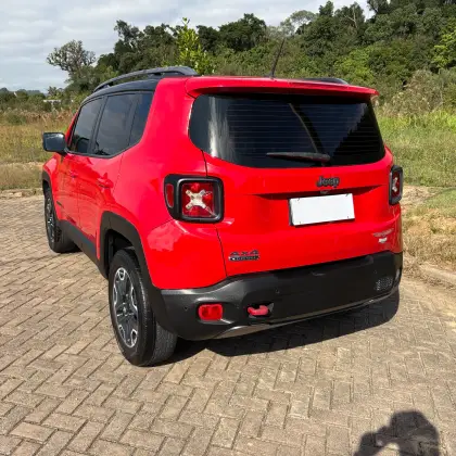 JEEP RENEGADE 2.0 16V TURBO DIESEL TRAILHAWK 4P 4X4 AUTOMÁTICO