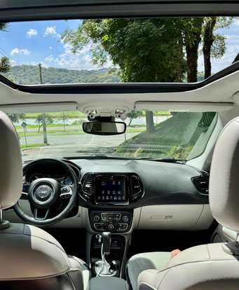 JEEP-COMPASS-2017
