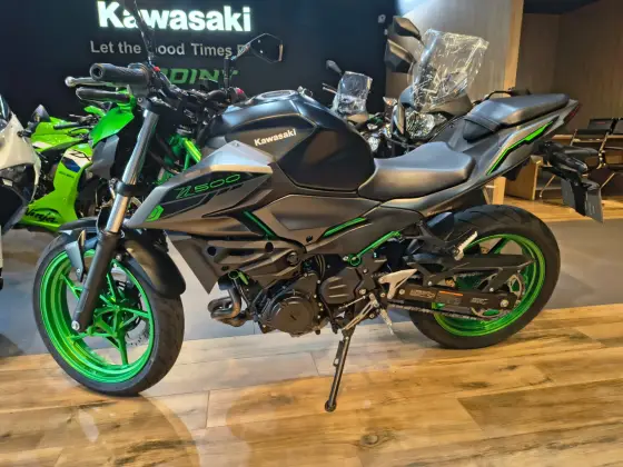 KAWASAKI Z500 SE 