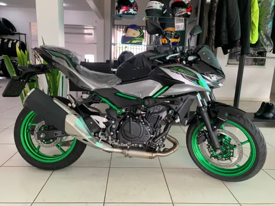 KAWASAKI Z500 SE 