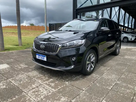 KIA SORENTO 2.4 16V GASOLINA EX 7L AUTOMÁTICO