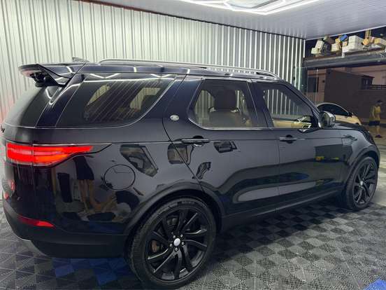 LAND ROVER-DISCOVERY-3.0 V6 TD6 DIESEL FIRST EDITION 4WD AUTOMÁTICO LAND ROVER-DISCOVERY-2017