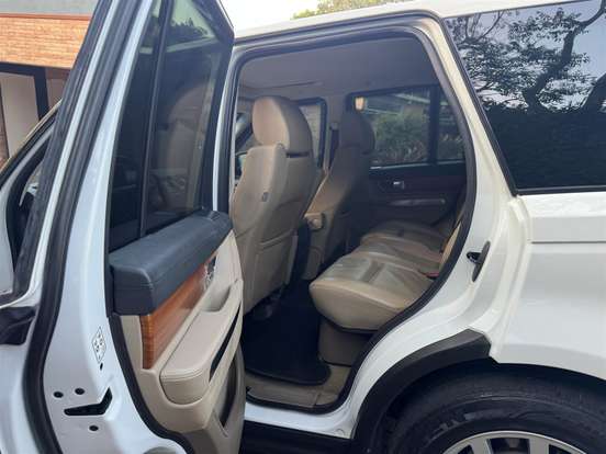 LAND ROVER-RANGE ROVER SPORT-3.0 SE 4X4 V6 24V BITURBO DIESEL 4P AUTOMÁTICO LAND ROVER-RANGE ROVER SPORT-2010