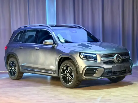 MERCEDES-BENZ GLB 220 2.0 MHEV AMG LINE 4MATIC 8G-DCT