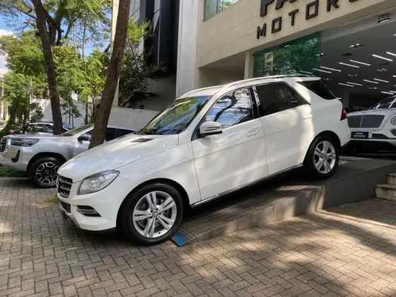 MERCEDES-BENZ ML 350 3.0 BLUETEC V6 DIESEL 4P AUTOMÁTICO