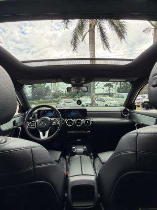 MERCEDES-BENZ-A 200-2019