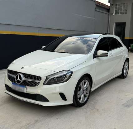 MERCEDES-BENZ-A 200-2018