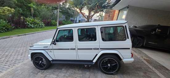 MERCEDES-BENZ-G 63 AMG-5.5 V8 TURBO GASOLINA 4MATIC 7G-TRONIC MERCEDES-BENZ-G 63 AMG-2013