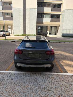 MERCEDES-BENZ-GLA 200-2017