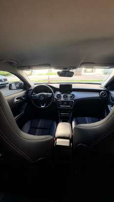 MERCEDES-BENZ-GLA 200-2017