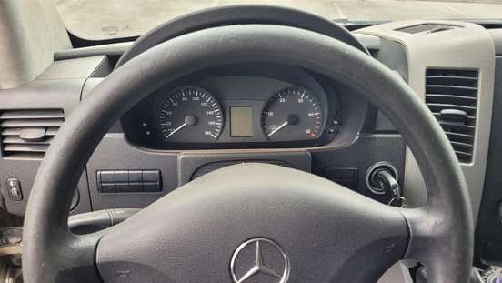 MERCEDES-BENZ-SPRINTER-2013
