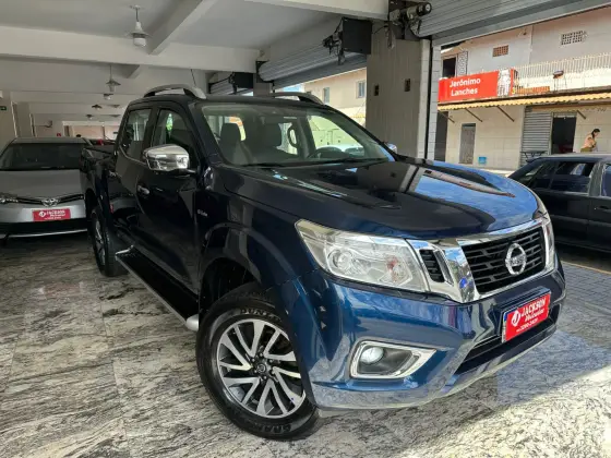 NISSAN FRONTIER 2.3 16V TURBO DIESEL LE CD 4X4 AUTOMÁTICO