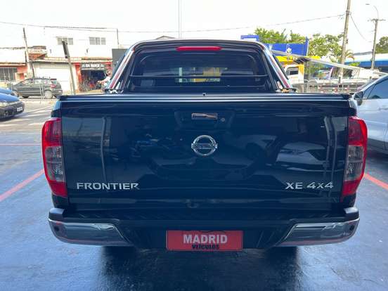 NISSAN-FRONTIER-2019