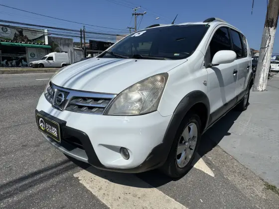 NISSAN LIVINA 1.8 SL X-GEAR 16V FLEX 4P AUTOMÁTICO