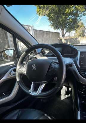 PEUGEOT-2008-2016
