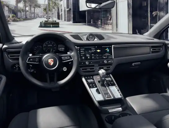 PORSCHE-MACAN-2025