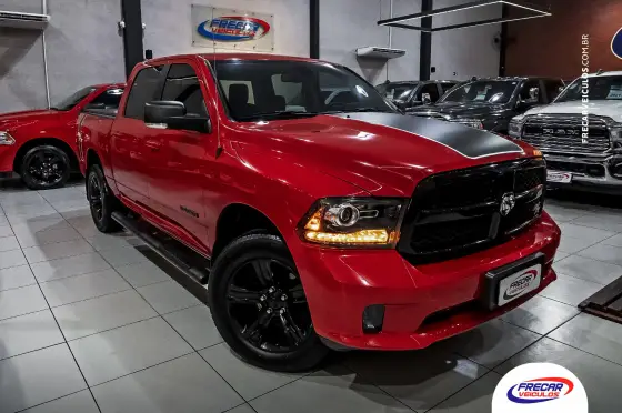 RAM 1500 5.7 V8 GASOLINA LIMITED NIGHT EDITION CD 4X4 AUTOMÁTICO