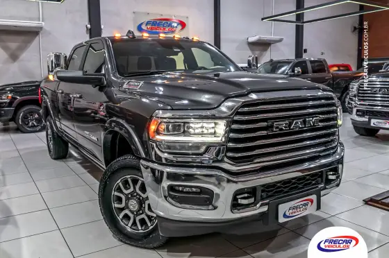 RAM 3500 6.7 I6 TURBO DIESEL LIMITED LONGHORN CD 4X4  AUTOMÁTICO