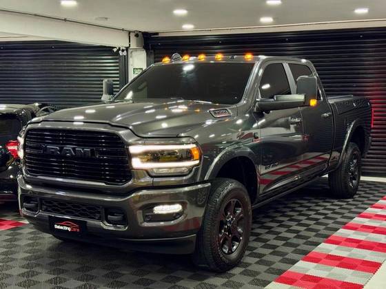 RAM 3500 6.7 I6 TURBO DIESEL LARAMIE NIGHT EDITION CD 4X4  AUTOMÁTICO
