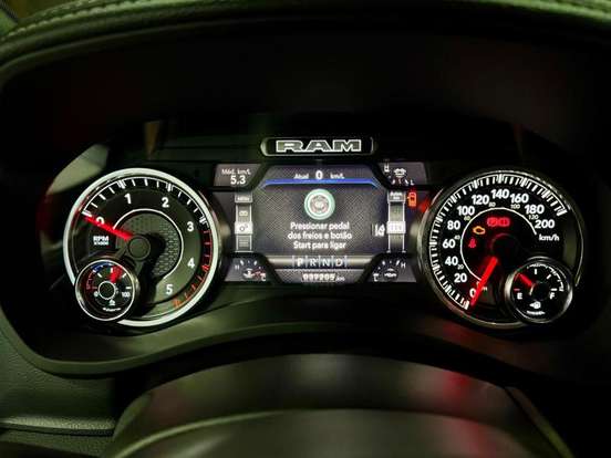 RAM-3500-6.7 I6 TURBO DIESEL LARAMIE NIGHT EDITION CD 4X4 AUTOMÁTICO RAM-3500-2022