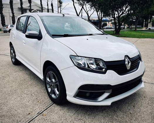 RENAULT SANDERO 1.6 GT LINE LIMITED FLEX 4P MANUAL