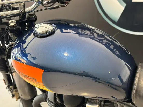 ROYAL ENFIELD-INTERCEPTOR-2024