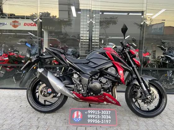 SUZUKI GSX-S750A 