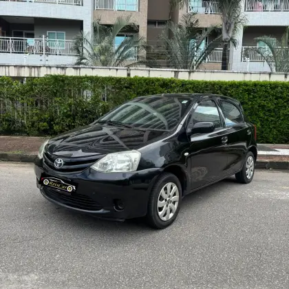 TOYOTA ETIOS 1.3 XS 16V FLEX 4P MANUAL