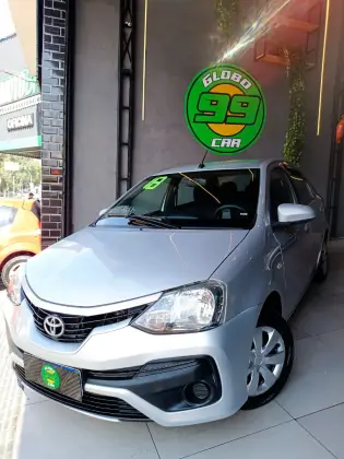 TOYOTA ETIOS 1.5 XS SEDAN 16V FLEX 4P AUTOMÁTICO