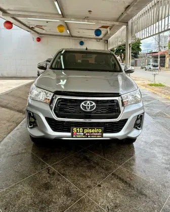 TOYOTA HILUX 2.8 SRV 4X4 CD 16V DIESEL 4P AUTOMÁTICO