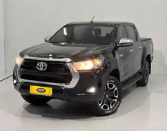 TOYOTA HILUX 2.7 VVT-i FLEX CD SRV 4X4 AUTOMÁTICO TOYOTA HILUX 2.7 VVT-i FLEX CD SRV 4X4 AUTOMÁTICO