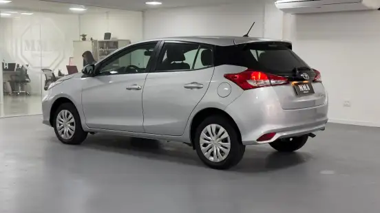 TOYOTA-YARIS-2024