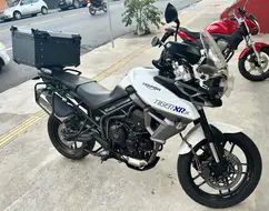 TRIUMPH TIGER 800 XRX TRIUMPH TIGER 800 XRX