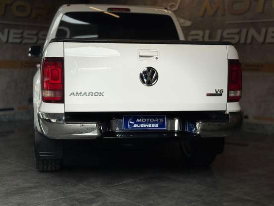 VOLKSWAGEN-AMAROK-2018
