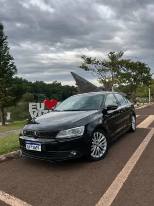 VOLKSWAGEN JETTA 2.0 TSI HIGHLINE 200CV GASOLINA 4P TIPTRONIC