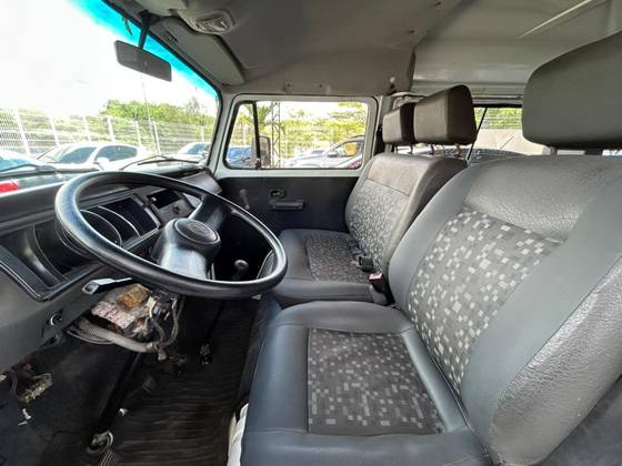 /en/city/cate-car-used-car/volkswagen-kombi-2014-1-4-mi-furgao-8v-flex-3p-manual-48120532063814656/-8