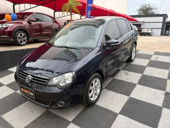 VOLKSWAGEN POLO SEDAN 1.6 MI COMFORTLINE 8V FLEX 4P AUTOMATIZADO