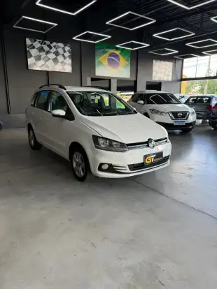 VOLKSWAGEN-SPACEFOX-2018