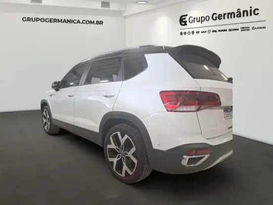 VOLKSWAGEN-TAOS-1.4 250 TSI TOTAL FLEX HIGHLINE AUTOMÁTICO VOLKSWAGEN-TAOS-2023
