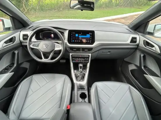 VOLKSWAGEN-T-CROSS-1.0 200 TSI TOTAL FLEX COMFORTLINE AUTOMÁTICO VOLKSWAGEN-T-CROSS-2024