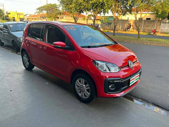 VOLKSWAGEN UP 2018 1.0 MPI MOVE UP 12V FLEX 4P MANUAL